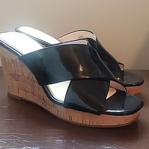 Jessica Simpson wedges
